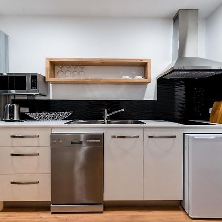 Ulverstone River Edge Holidayapartments Ruang foto