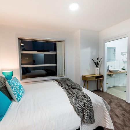 Ulverstone River Edge Holidayapartments Ruang foto