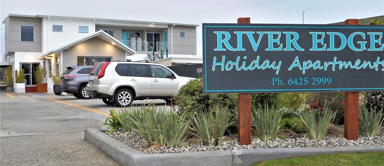 Ulverstone River Edge Holidayapartments Bagian luar foto